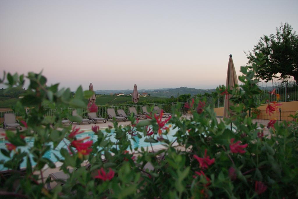 Naturalmente Wine Resort Agliano Terme Exterior foto
